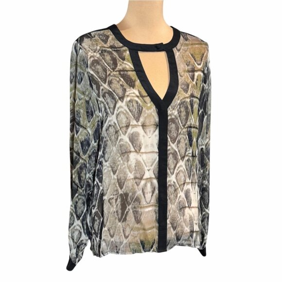 NWT Snake Print 100% Blouse Sz M Chiffon Animal Print Career Professional Work - Picture 11 of 13
